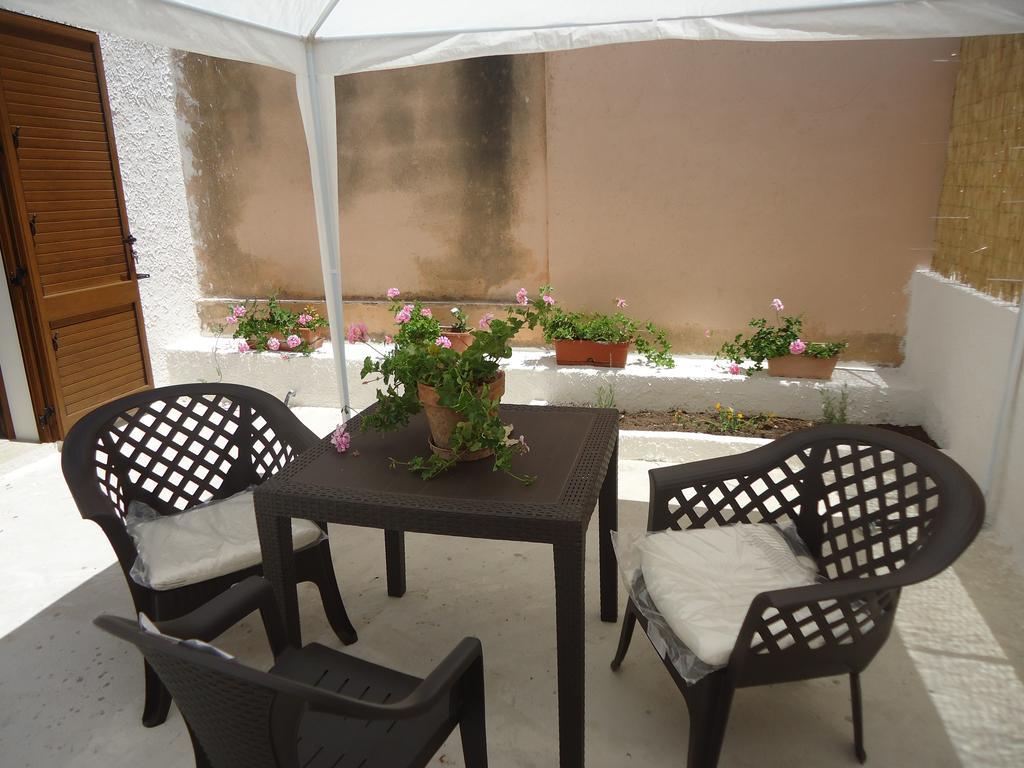Sole E Fiori Di Sicilia Apartment Valderice Exterior photo