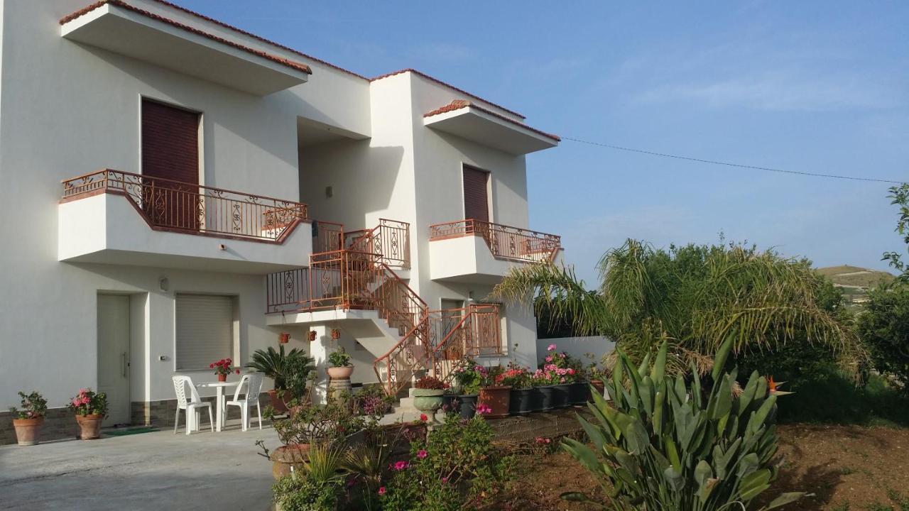 Sole E Fiori Di Sicilia Apartment Valderice Exterior photo